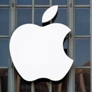Apple, Siri Ai non disponibile in Europa: "Colpa dell'Ue" Apple, Siri Ai non disponibile in Europa: "Colpa dell'Ue"