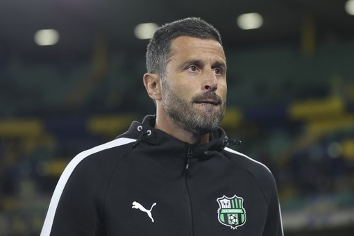 Laurientè e Pinamonti, il Sassuolo vince 2-1 a Cagliari