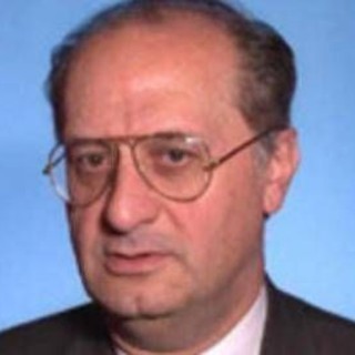 Addio a Raffaele Costa, l'ex ministro è morto a 90 anni Addio a Raffaele Costa, l'ex ministro è morto a 90 anni