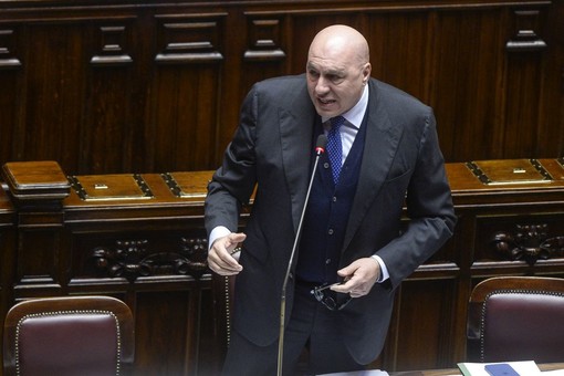 Crosetto “Intelligenza artificiale nuova frontiera difesa e sviluppo” Crosetto “Intelligenza artificiale nuova frontiera difesa e sviluppo”