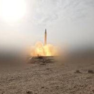 Oreshnik, Russia attacca Ucraina con super missile che può colpire il cuore dell'Europa Oreshnik, Russia attacca Ucraina con super missile che può colpire il cuore dell'Europa