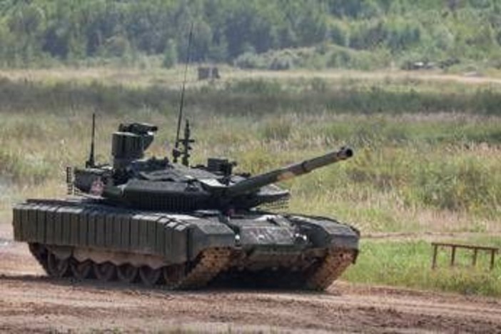 Russia, il piano fino al 2028: migliaia di tank, il messaggio per la Nato Russia, il piano fino al 2028: migliaia di tank, il messaggio per la Nato