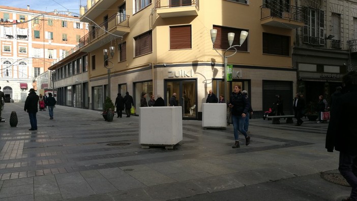 Sanremo: tolte le paratie da via Escoffier e via Matteotti, aprirà a breve 'Zuiki'
