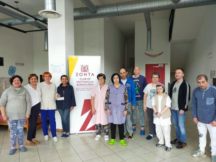 Ventimiglia, successo per l'iniziativa “Regala un’Ortensia” dello Zonta Club Ventimiglia, successo per l'iniziativa “Regala un’Ortensia” dello Zonta Club