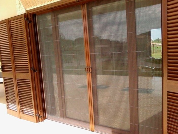 Guida all’acquisto di una zanzariera magnetica